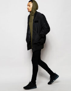 Mr.Bara Longline Hooded T-Shirt - Image 4