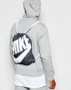 Nike Drawstring Backpack - Image 3